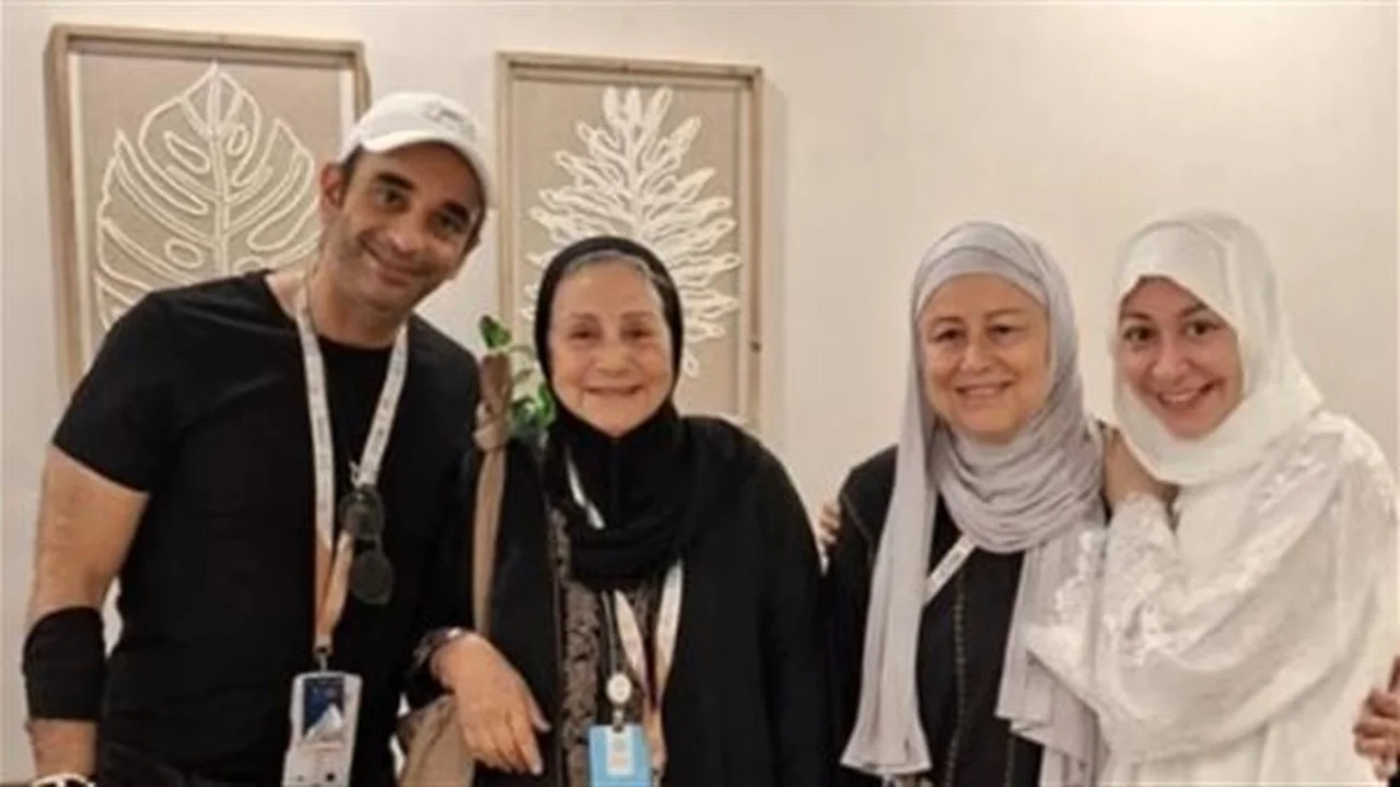 منة شلبي تتألق في “صحاب الأرض” بحضور زوجها وأداء قوي